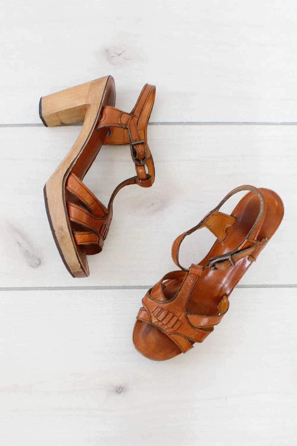 70s T-Strap Wood Leather Platform Sandals 8