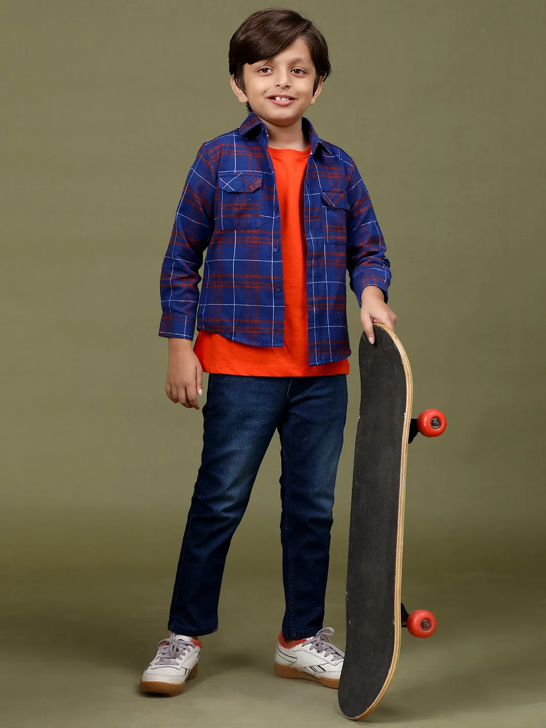 Boys Maroon Cotton Poly Solid Regular Fit Shirt