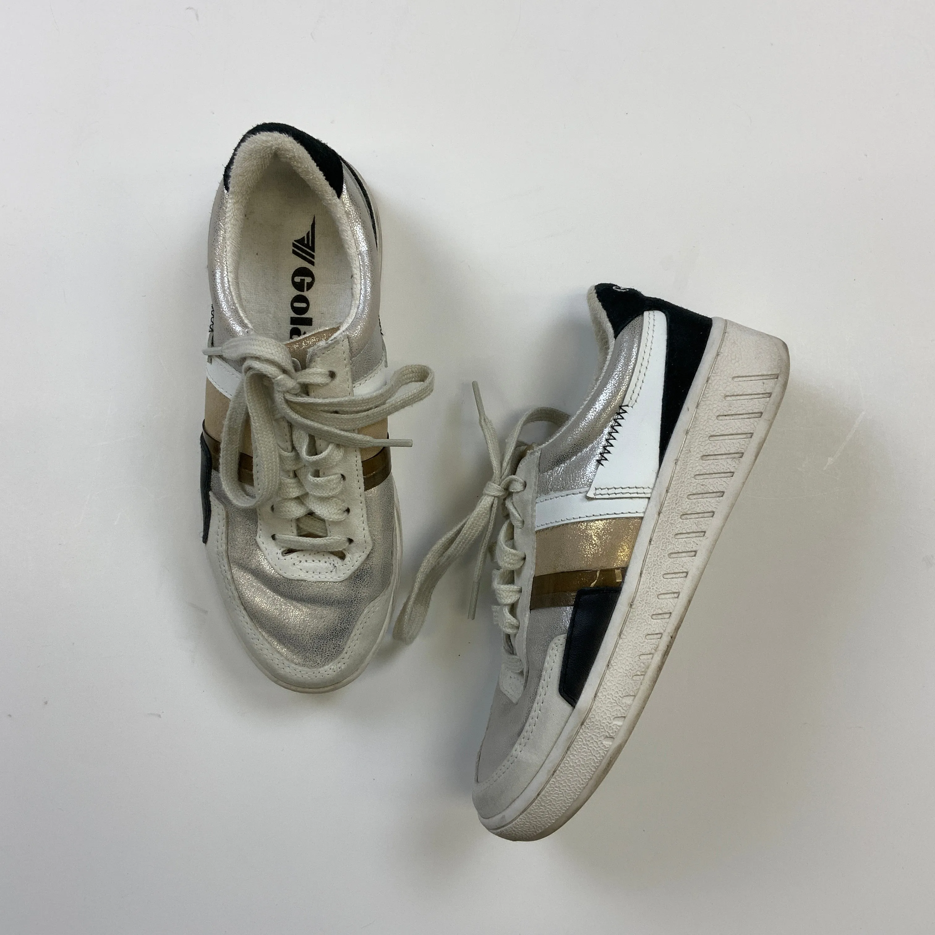 Brown & White Shoes Sneakers Gola, Size 6