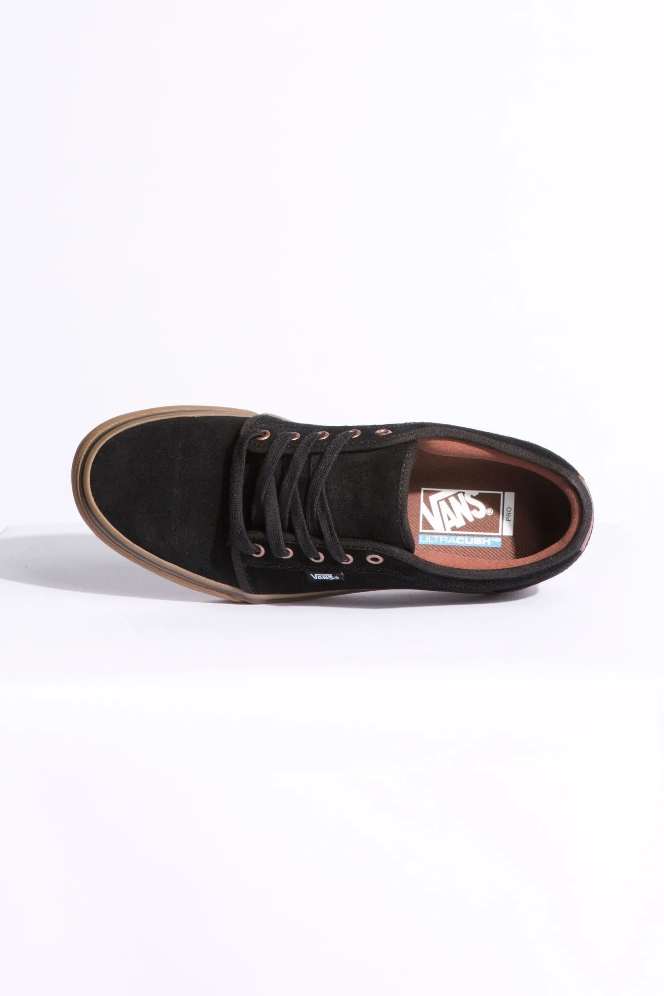 Vans Guys Black & Gum Chukka Low Shoes